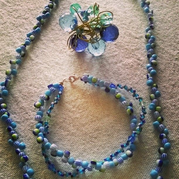 Parure a tre&nbsp;elementi